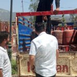 गैस की कालाबाजारी एवं अवैध रिफिलिंग पर जिलाधिकारी सख्त; संलिप्तों पर प्राथमिकी दर्ज